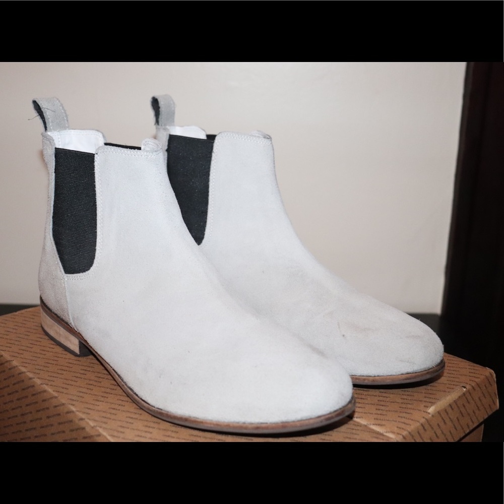 Urban Outfitters Stone Chelsea Boots